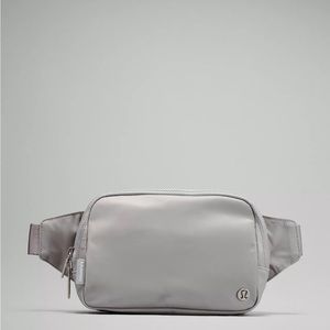 Lululemon Everywhere Belt bag - Large